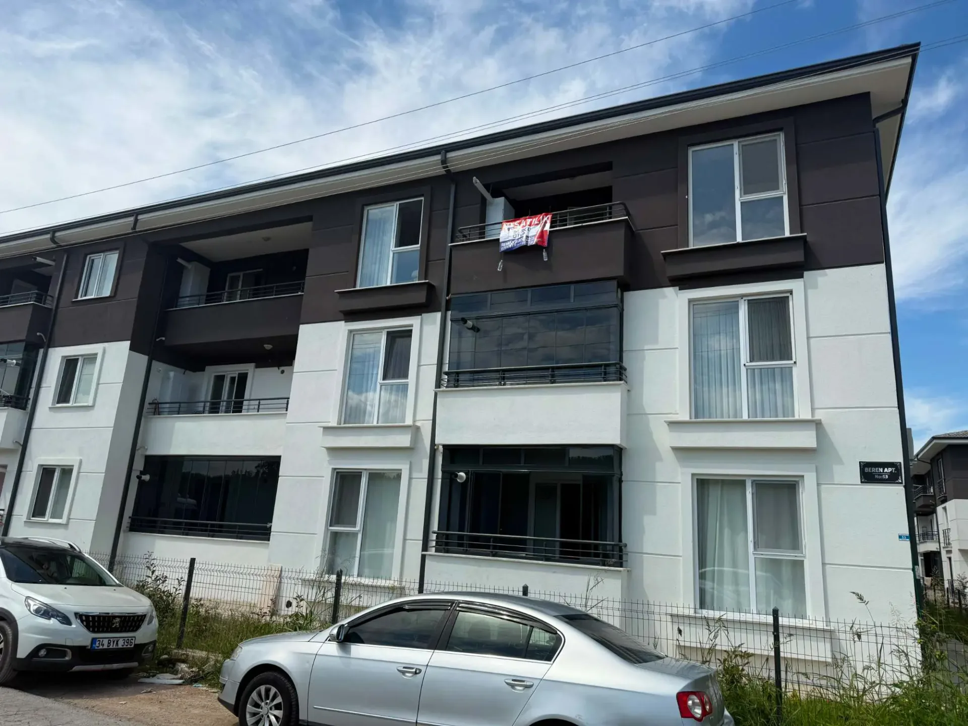 Sakarya Arifiye Hanlıköy mah ferah ,ön cephe yeşil alan 2+1 satılık daire